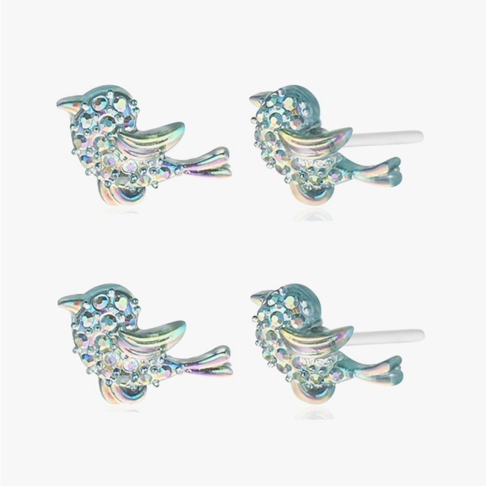❤️ BNWT KMEOSCH 2 Pairs Plastic Bling Birds Earrings Studs for Sensitive Ears